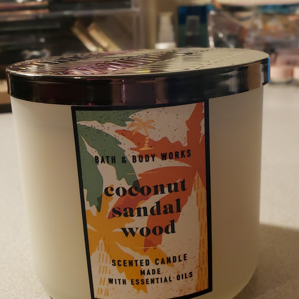 Bath and body works candle